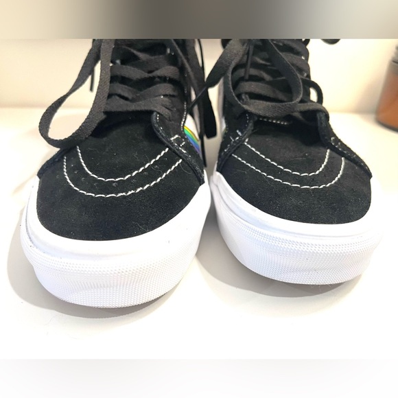 Vans Colorful High-Top Skate Sneakers - Picture 12 of 15